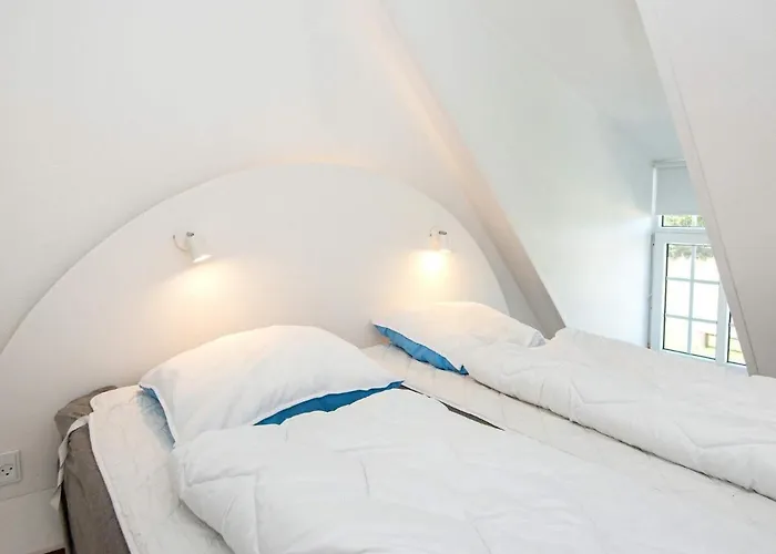 Holiday home 25 Person In Romo-by Traum *