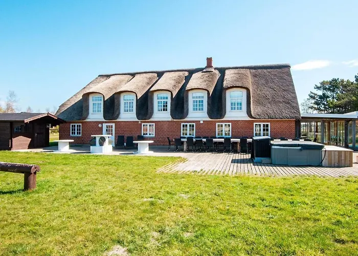 25 Person In Romo-by Traum Holiday home *